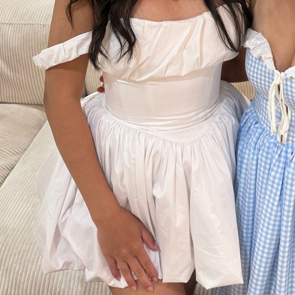 House of cb
LE PUFF - Picture 4 of 6